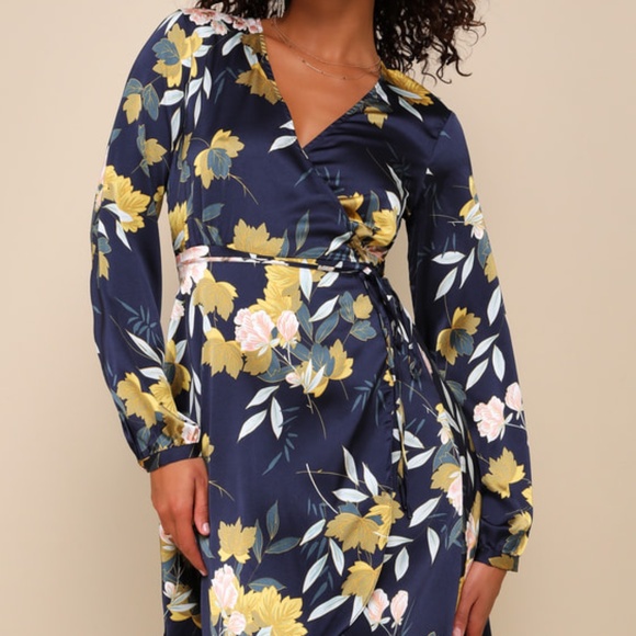 Lulus Love Is Life Navy Blue Floral Print Satin Wrap Dress - Size L - Picture 1 of 3